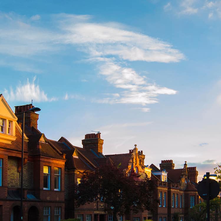 Douglas And Gordon Estate Agents In Streatham South London