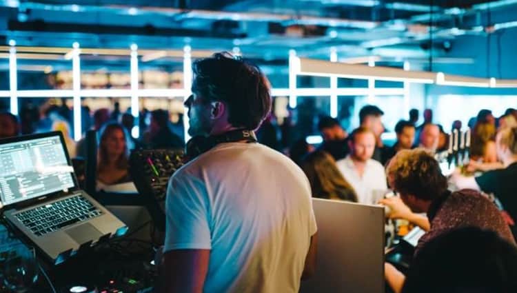 Exhibit B Bar Streatham London