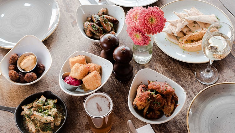 The Mere Scribbler Pub all day dining Streatham